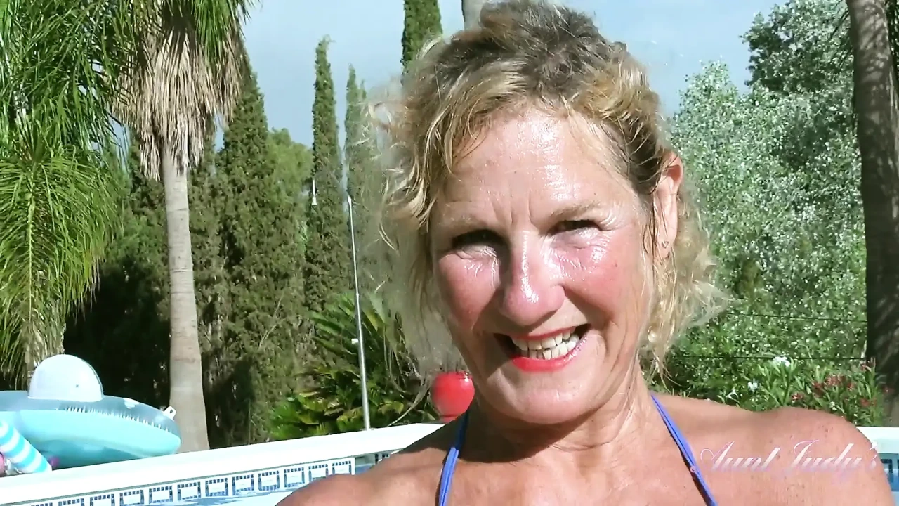AuntJudys - Your New Pool Lady Mrs. Molly Sucks Your Cock (POV)