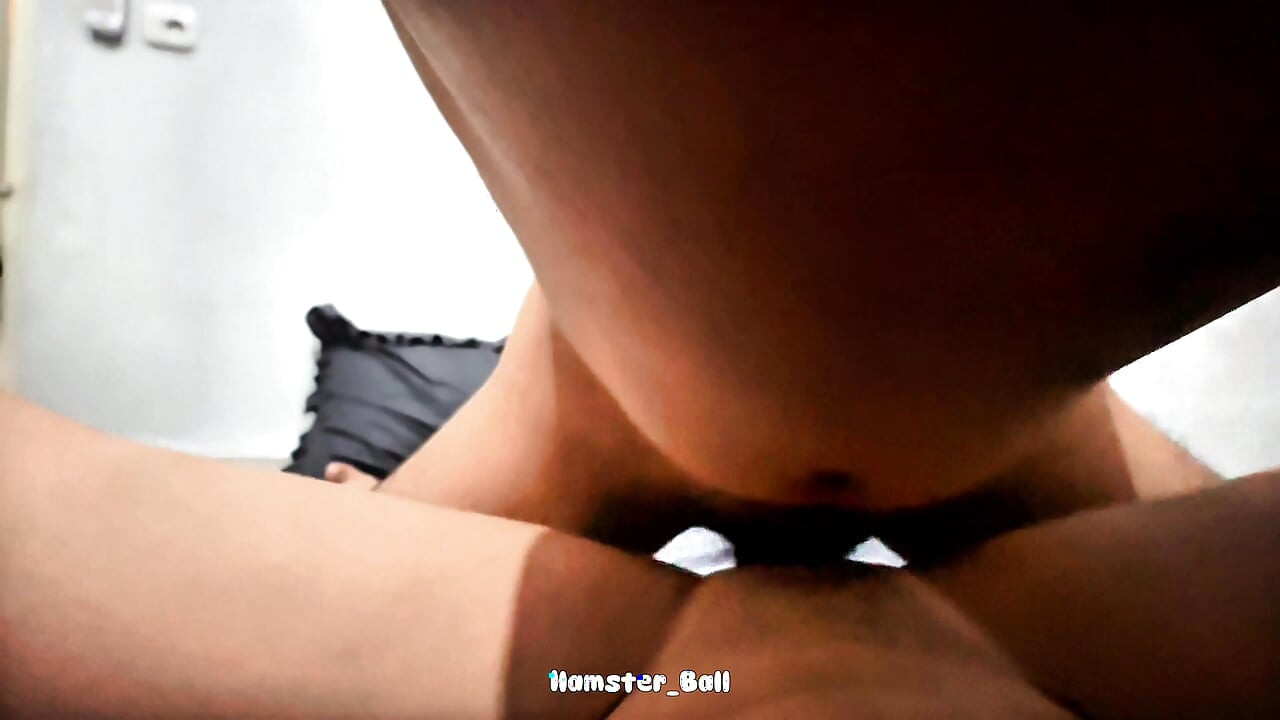 This Small Cock Can Make This Desi Hijab MILF Orgasm
