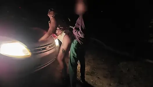 Güzel eşim Tinder'da yabancıyla uğraşıyor - Dogging -