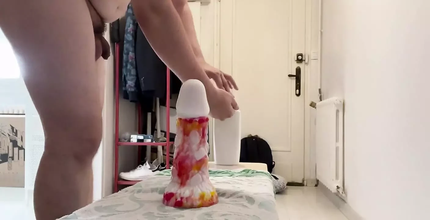 A legnagyobb dildóm, a fenébe!