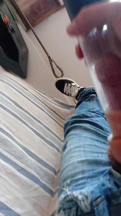 Bombeando meu pau