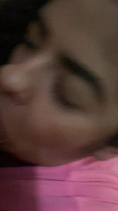 Babe sucking dick