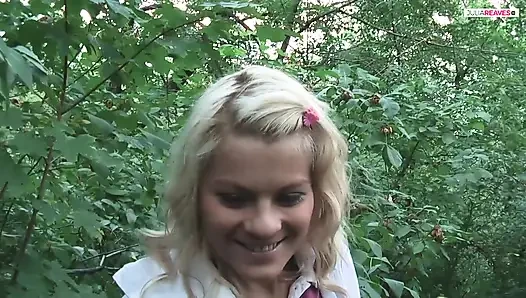 What tastes me better, a bubblegum or a thick cock