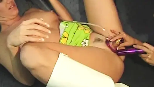 Versaute Taxifahrt: Heiße Girls im Cab