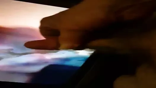 Onu kedi ovuşturarak bir xhamster arkadaşına Jenking.
