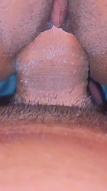 Fuck with stepsister 🥵 Thand mai garam chut ka majha kis kis ko pasand hai | Clip 1