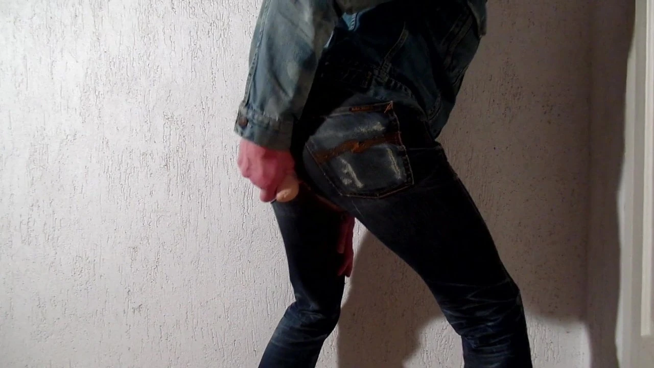 Өте тығыз киска, бірақ үлкен мүшесі