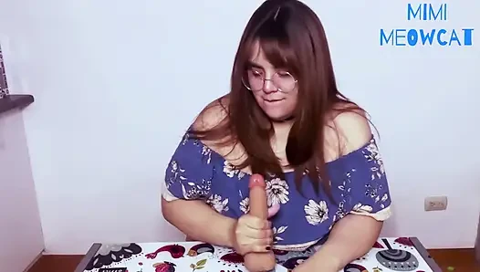 Üvey anneden yatma zamanı meme sikişi
