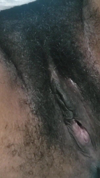 Super Sexy MILF in Steamy HD Scene - Mature Beauty, Real Chemistry, Raw Amateur Vibes, Curvy Confidence and Unfiltered… | Clip 1