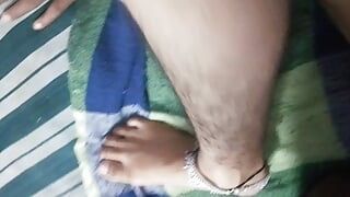 Desi village girlfriend's ass kicked