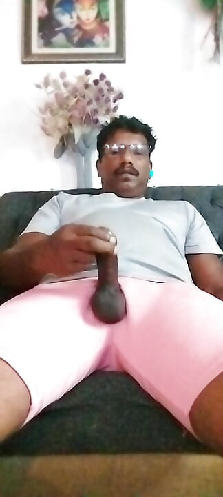 सोफा हलवत