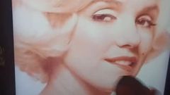 Сперма на трибьюте для Marilyn Monroe