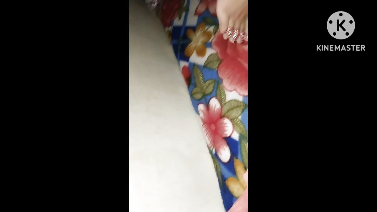 バイブレーターを使ったホットな妻