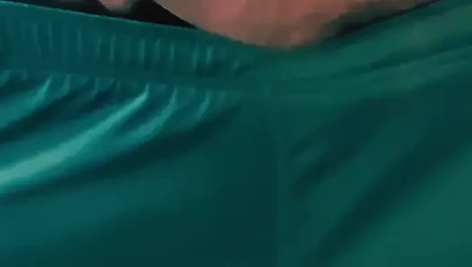 Kadınlar büyük bir yarağı seviyor