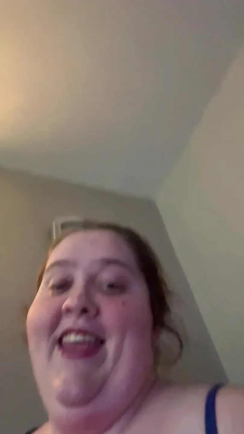I Let Her Record Herself Eating Ass