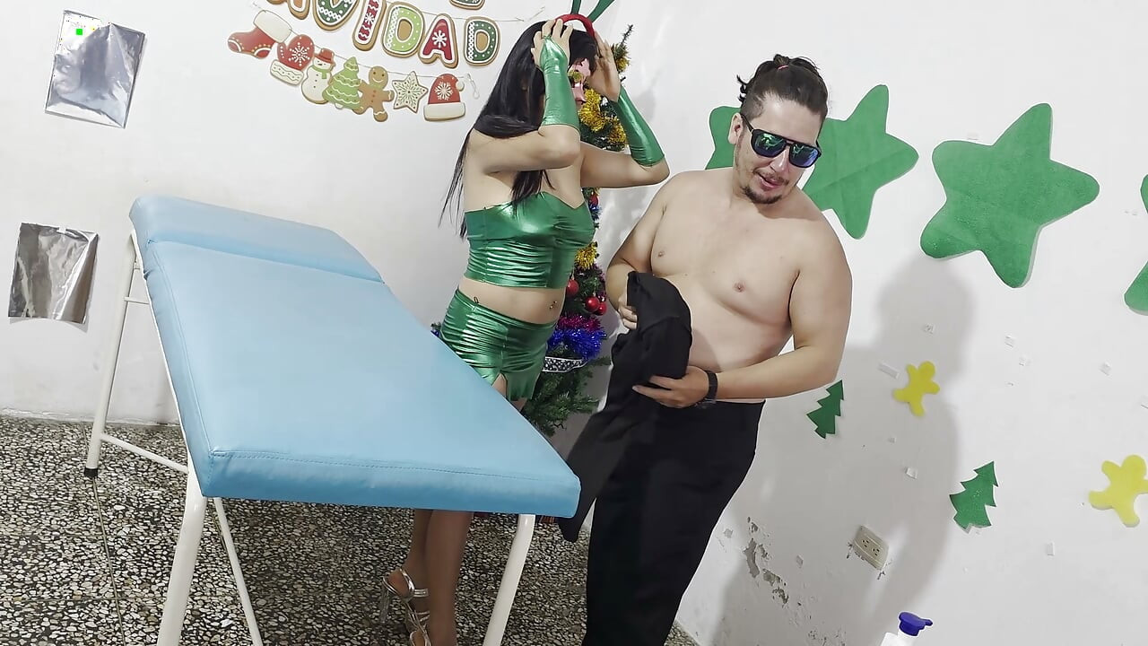 When The 'Full Service' Massage Ends With A Wild Twist... (Uncensored)