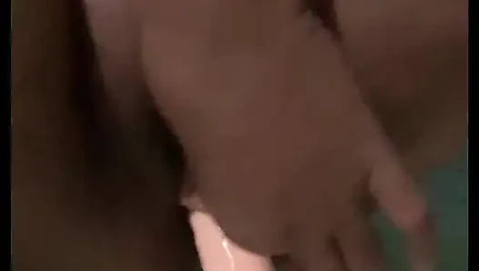 Fışkırtmalı güzel Hintli kız