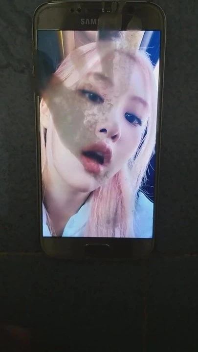 Blackpink rose cum hołd
