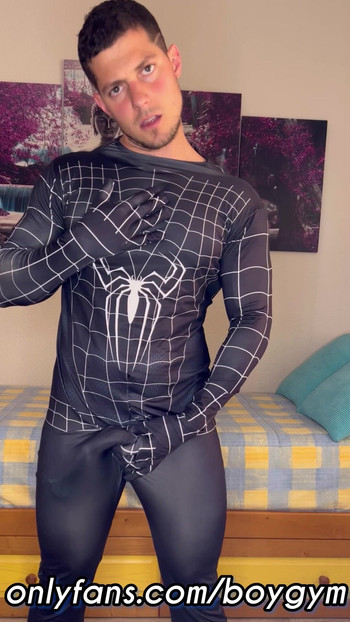 Spiderman Soft Cock To BIG COCK SUPRISE💦