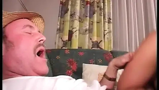 Video kompilasi pelacur jerman amatir lagi asik bersenang-senang