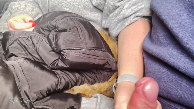 Very sloppy Handjob and Blowjob in a plane - so risky
