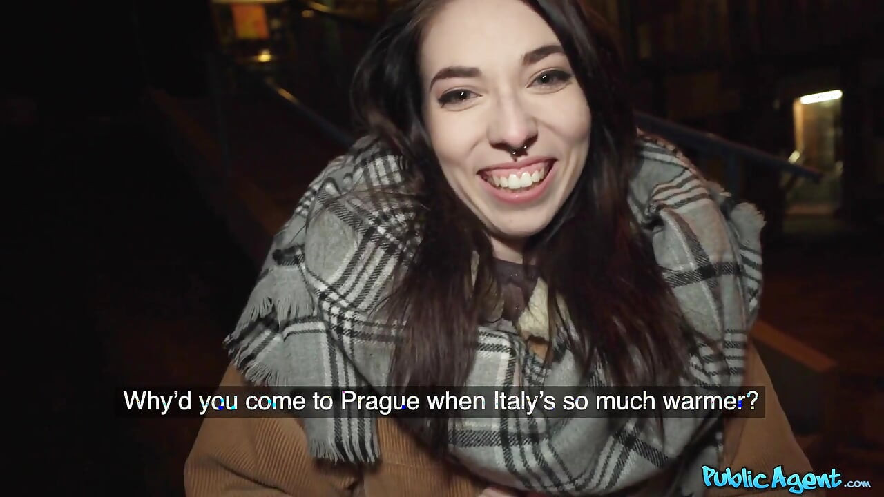 Public Agent - Italian Giada Gets Facial and Swallow as Much as She Can Get
