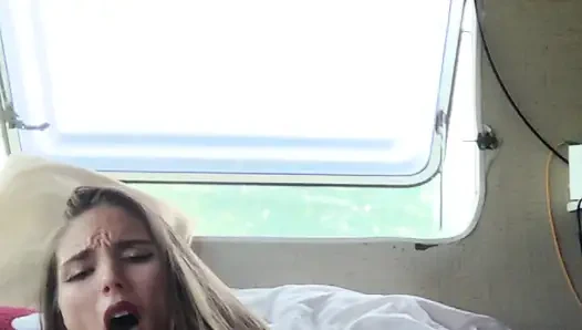 I've been feeling lonely, wanna play with me?