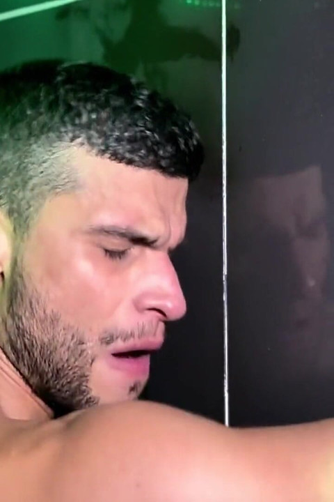 Hot Water, Harder Cock - Viktor Rom Uses Gio Pilos