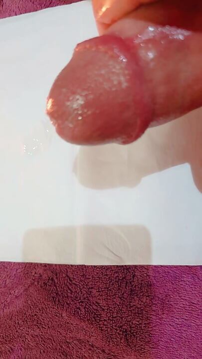 I opened my ass and put my fingers in it while I was crying I imagined you fucking me I couldn't wait from the ordeal and I put down milk that makes my milk crazy look