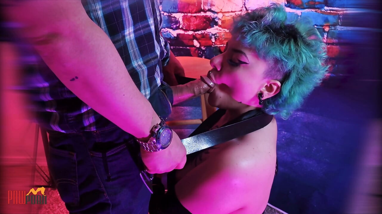 Amateur Gets Handcuffed and Face Fucked