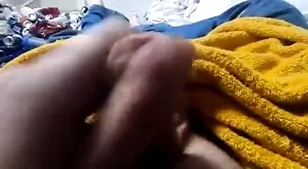 Pauzinho gostoso punheta e porra