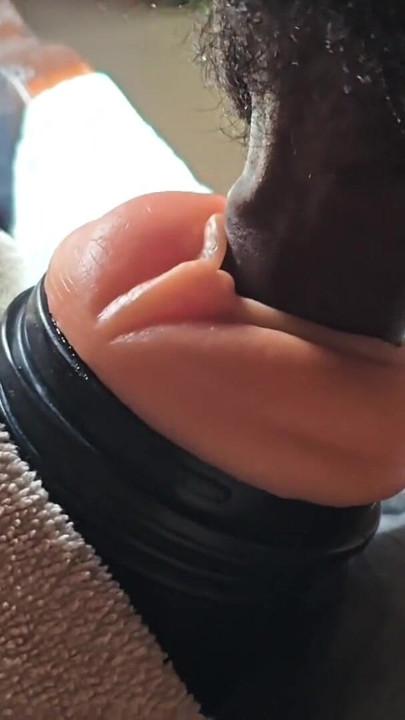 In extreme doll sex fickt junge das sextoy mit voller kraft | Clip 1