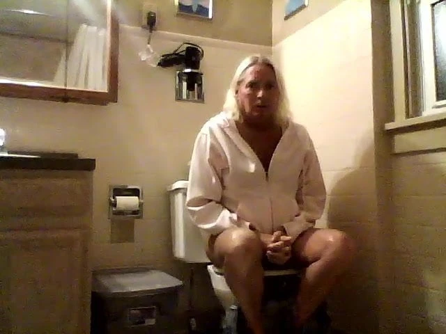 Sissy Husband Going Potty On Line For Dominant Wife