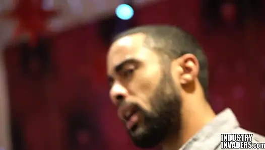 Eden Sinclair - Мастер глубокой глотки! Межрасовый секс на IndustryInvaders