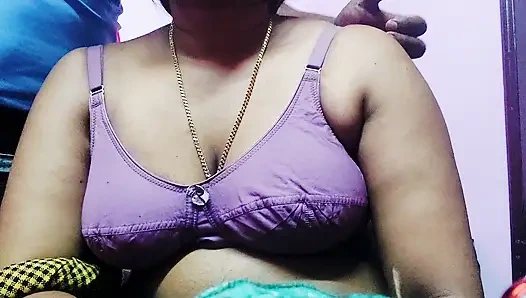 Desi Bhabhi mohini  sex with delivery boy