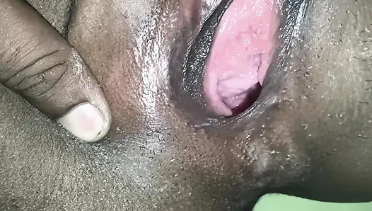 Bhabhi ki choot ka pani Nikala