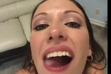 Hailey Young - Blowbang Throatfuck 2