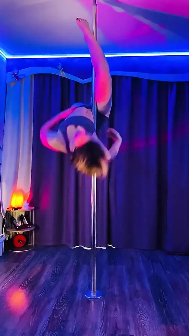 AngelaWhiti video