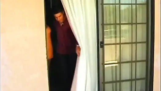 Hitam dan putih foursome memek menyetubuhi kontol hitam besar mengisap