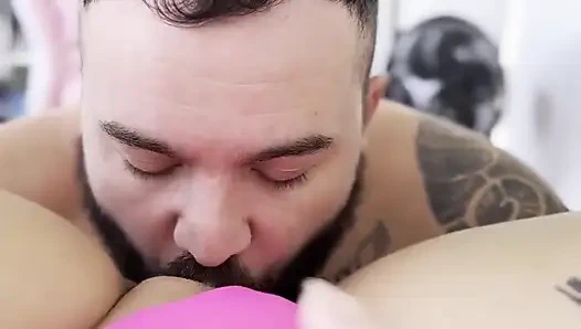 Косплей зайчик девушка хочет, чтобы ее уничтожили