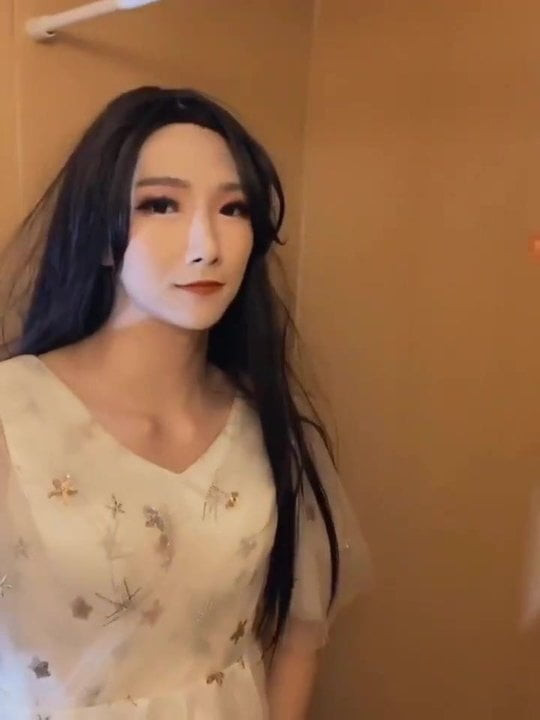 Napalona transseksualistka 5