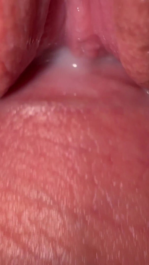 Extreme close up creamy pussy fuck