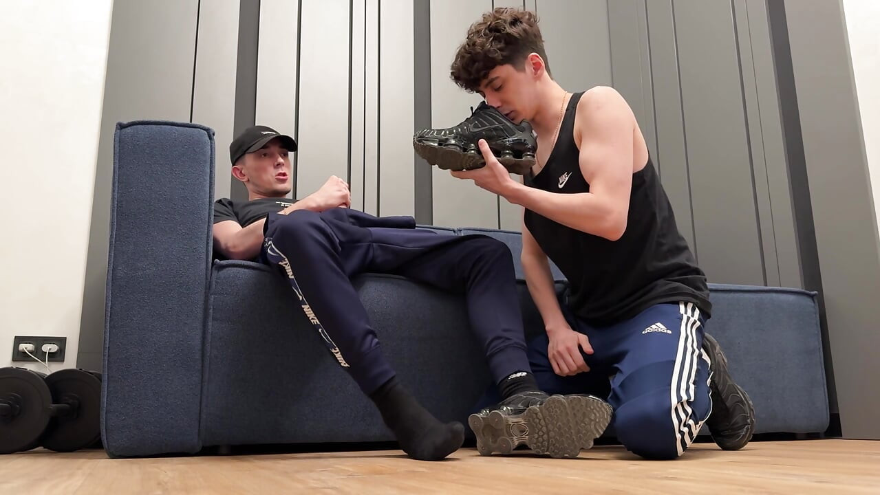 Two lads fuck