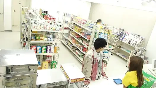 Too Much Eye Contact at This Convenience Store