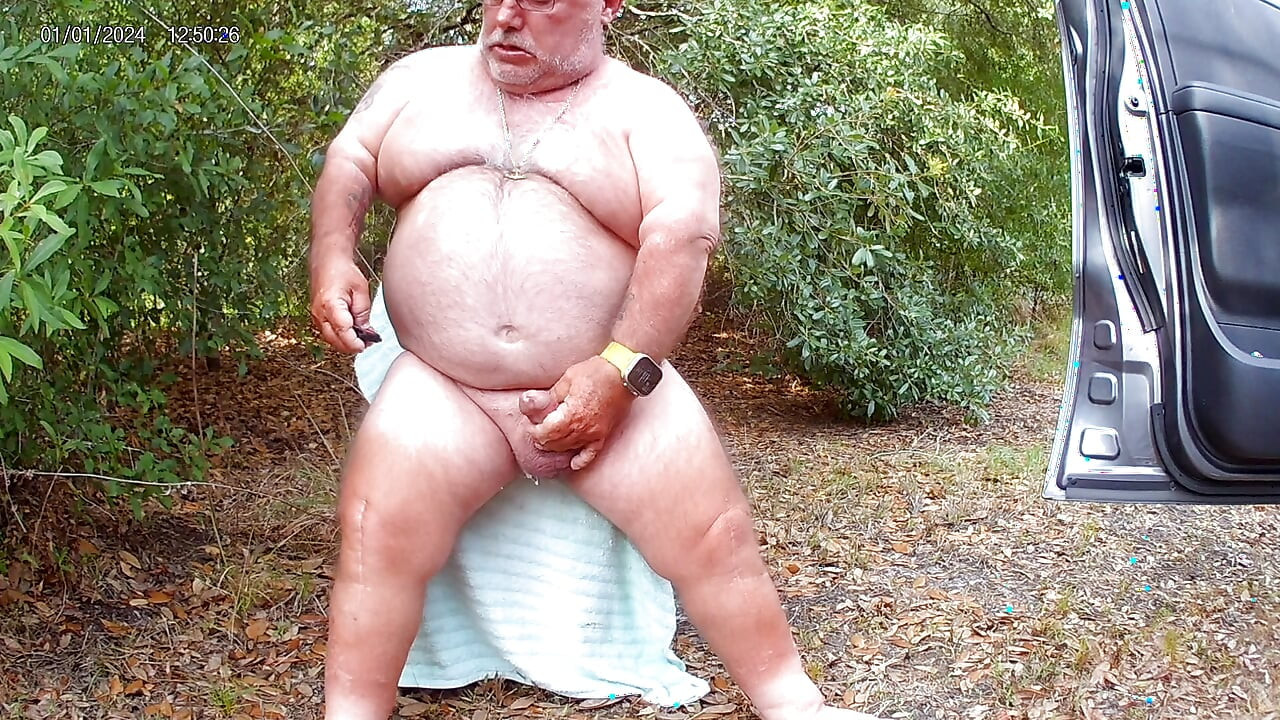 Mark Fletcher comiendo mi semen de nuevo en el bosque