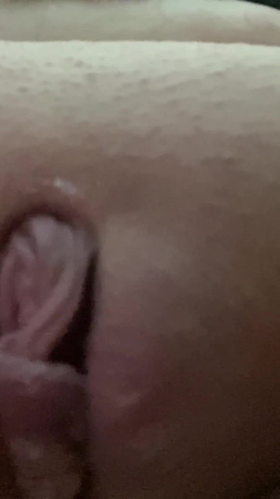 Εμβληματική στιγμή από το "POV Roleplay, BBW Vampire Takes You to Eat Fat Pussy Before Biting You"