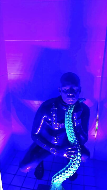 Full Rubber Shower Session