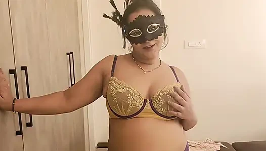 Lady hostel müdürü öğrencisiyle sikişiyor