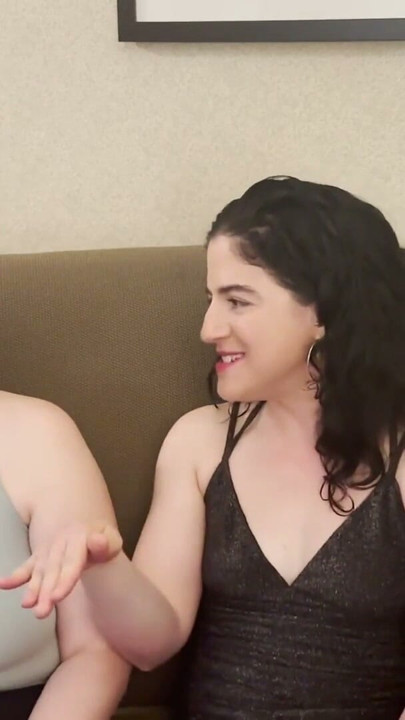 A Slut's Guide To Happiness Podcast - Episode 30:  Exploring Sex Clubs - with Foxie Roxy | Clip 3
