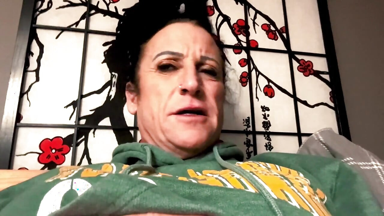 Sneezed and Confusedkandys Stuffy Sneeze and Belly Rumbles